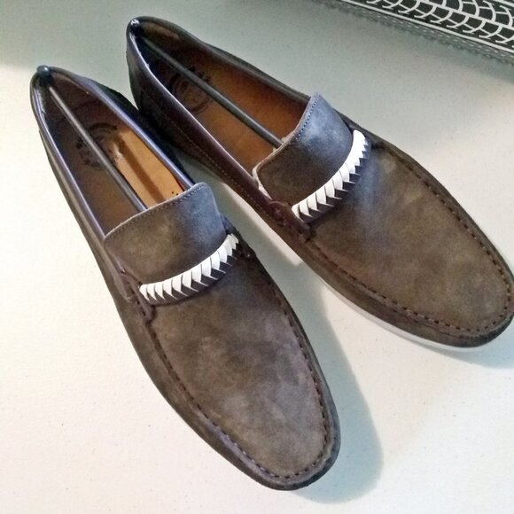 NIB Olive Suede - Moccasins Loafers Drivers 9.5 - Retail for $119 - Picture 7 of 13